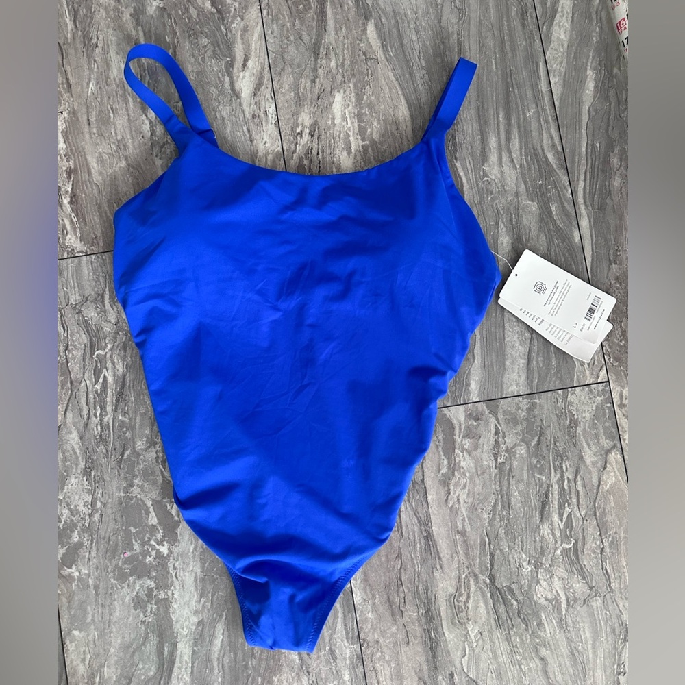 Athleta NWT $98 Women’s Hermosa One Piece swimsuit Size L Blue